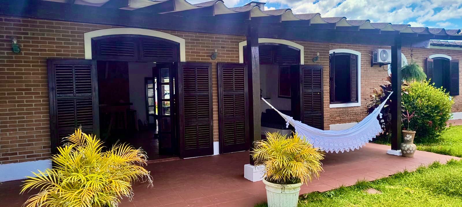 foto jardim frente para sala.jpeg